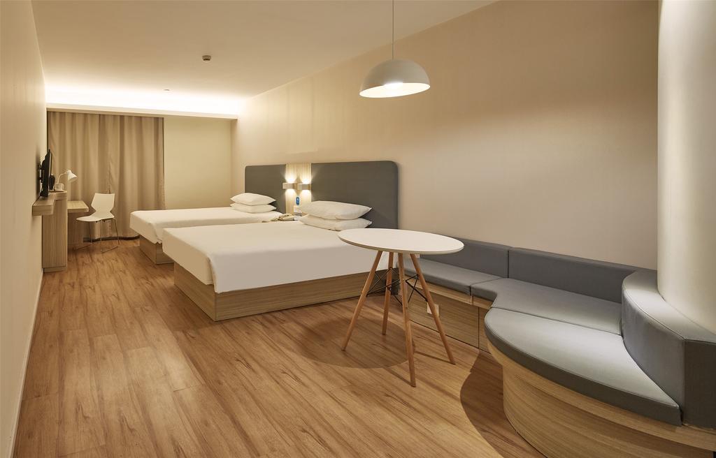 Hanting Hotel Shanghai Hongqiao Hechuan Road Exterior photo