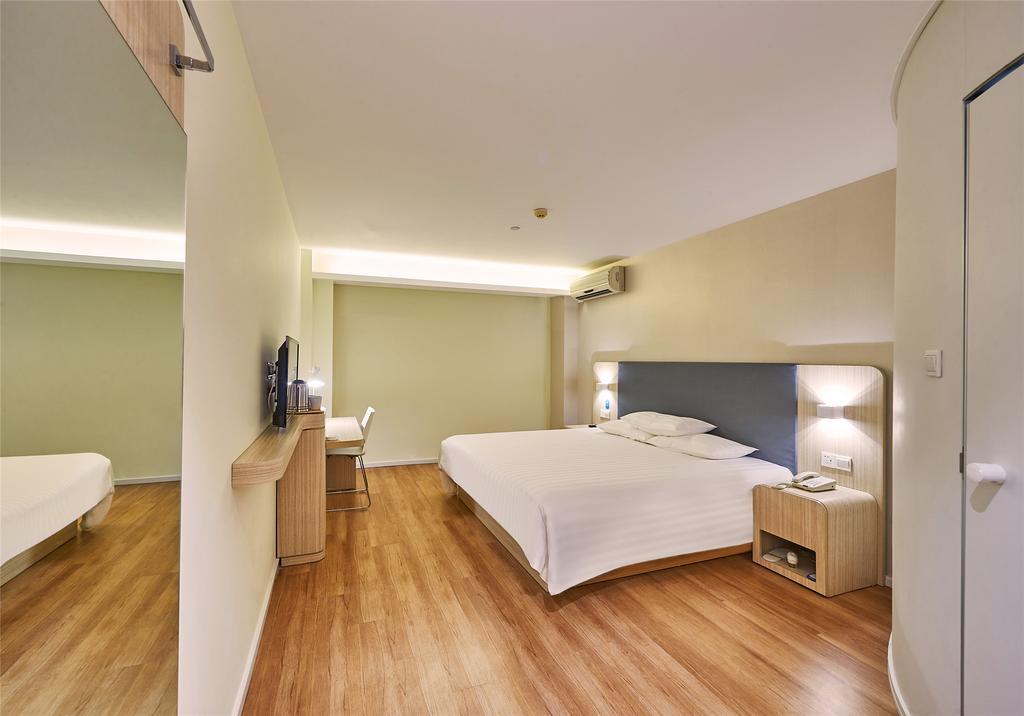 Hanting Hotel Shanghai Hongqiao Hechuan Road Exterior photo