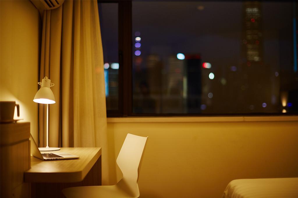 Hanting Hotel Shanghai Hongqiao Hechuan Road Exterior photo